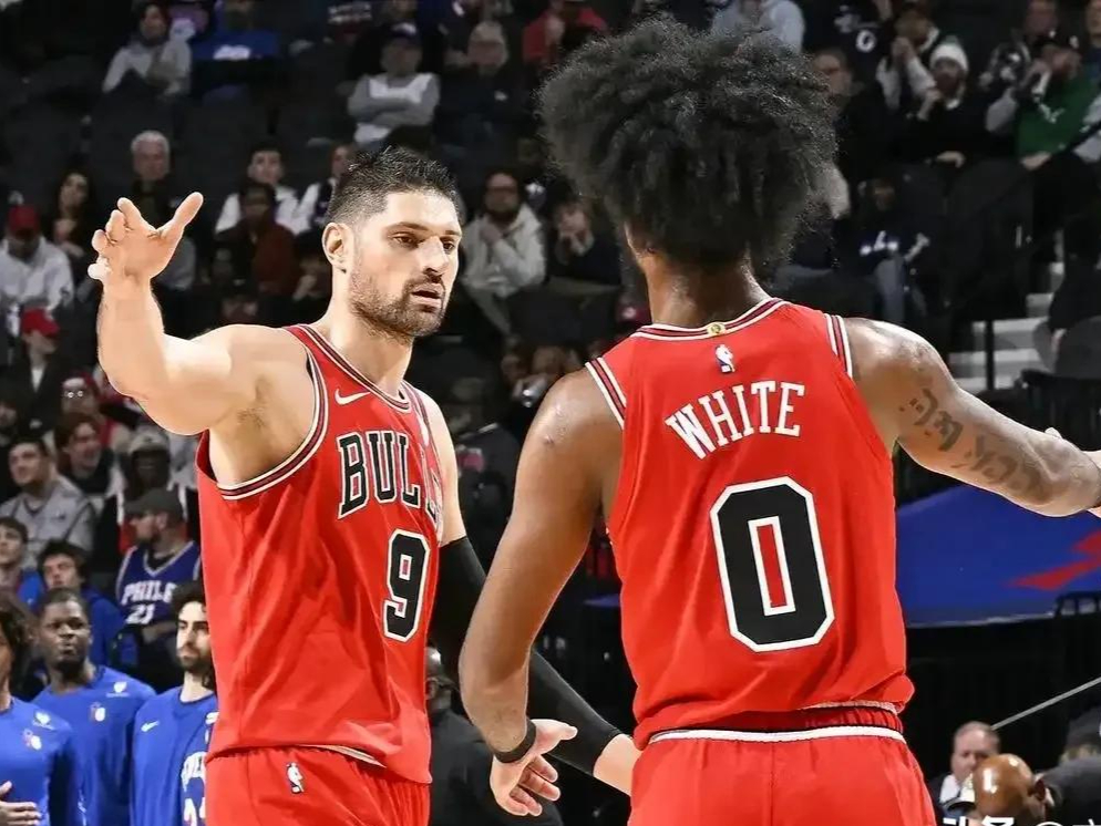 冲刺阶段芝加哥公牛备战NBA常规赛;队长鼓劲细节曝光;压力陡增;心理建设被强调的简单介绍 冲刺阶段芝加哥公牛备战NBA常规赛;队长鼓劲细节曝光;压力陡增;心理建设被强调的简单介绍