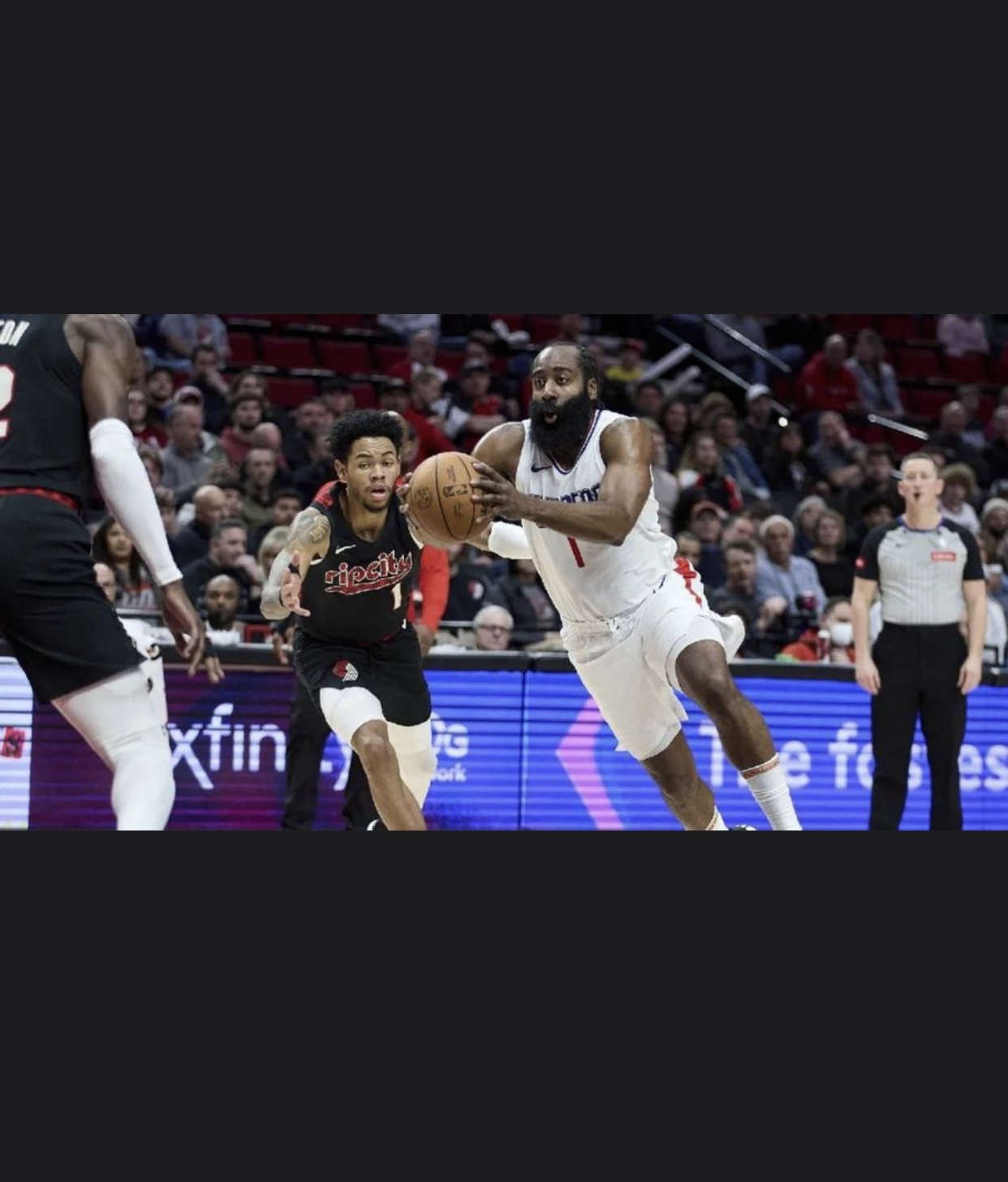 赛后全明星赛焦点战，布鲁克林篮网止住颓势，信心回归，年轻球员得到机会的简单介绍