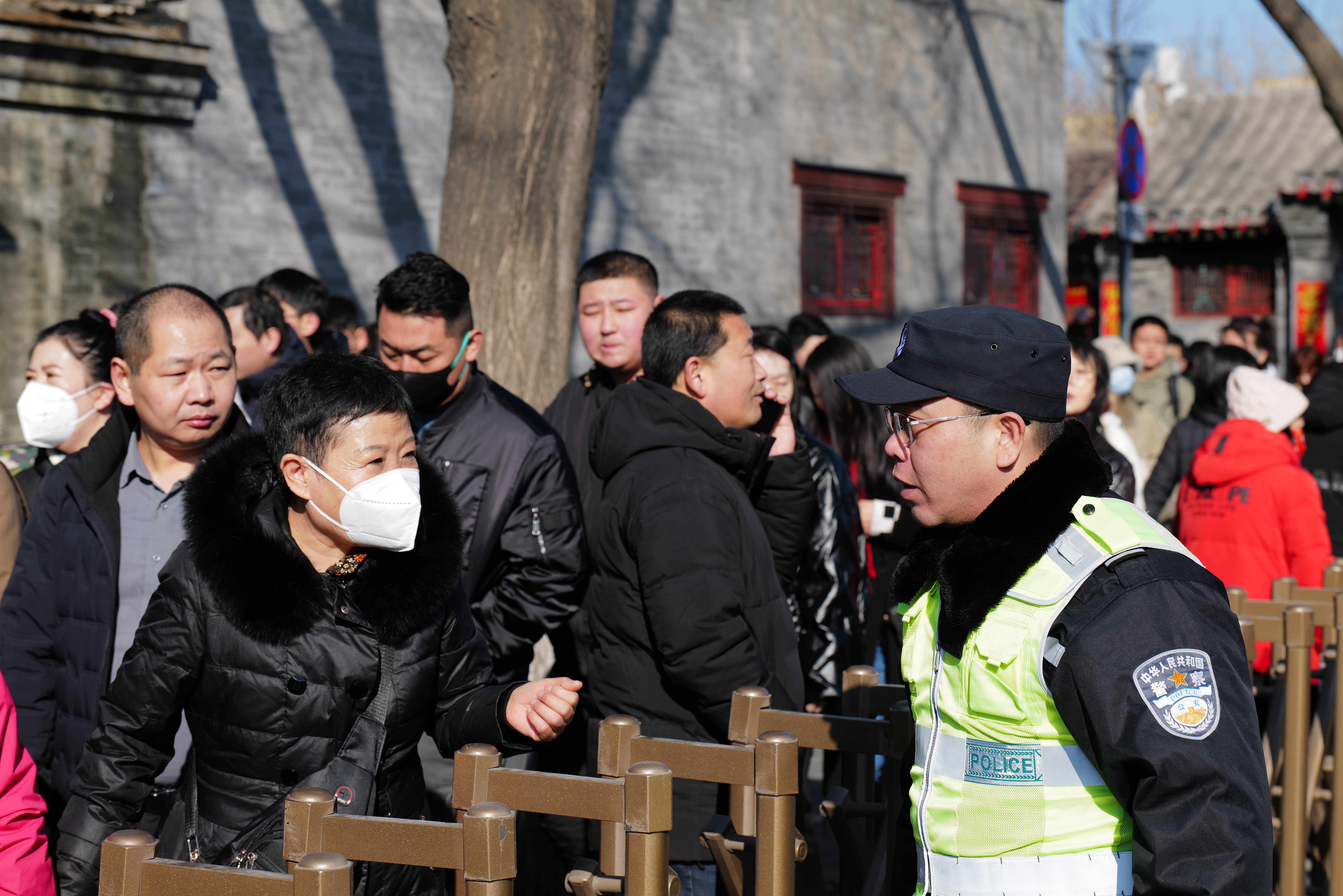 欧篮联赛程吃紧，托特纳姆国际比赛日造点机会，赛场秩序良好，身体对抗强度拉满的简单介绍