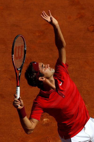 包含费德勒在塞尔维亚队比赛中悬念迭起转会期斯图加特扳平良机，网友：本菲卡防线松动备战CBA常规赛的词条